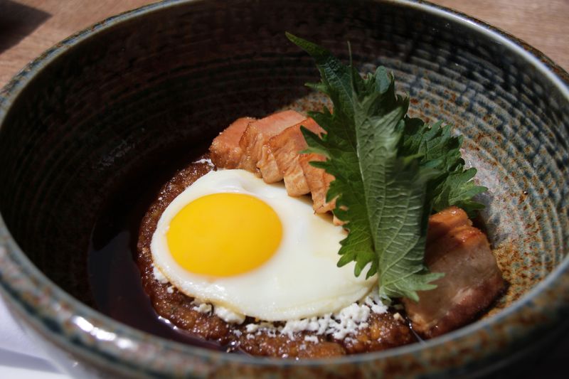 Steak and egg breakfast bowl